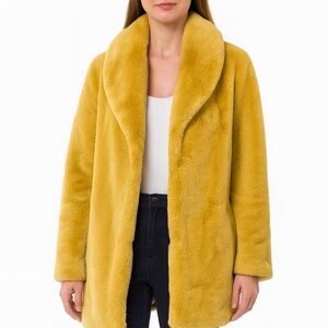 Tahari Mustard Yellow Faux Fur Jacket – NWT
Size